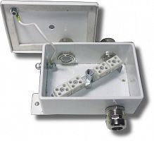 КМ-О (8к)-IP66-d три ввода Коробка монтажная огнестойкая