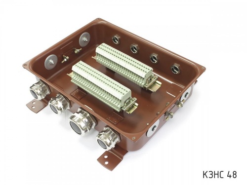 КЗНС-48 УХЛ 1,5 IP65 латунный ввод (zeta30350) Клеммная коробка с наборными зажимами
